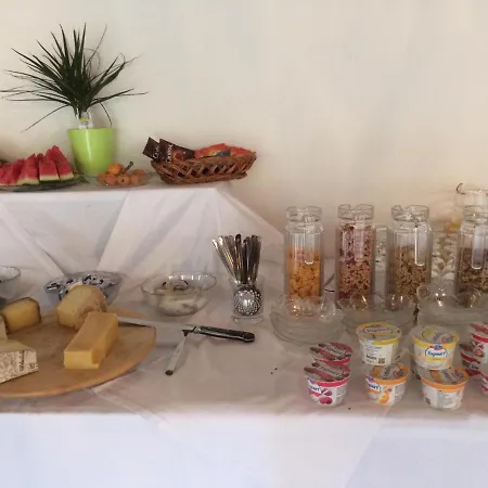Hotell Fonte Dei Fiori 2*